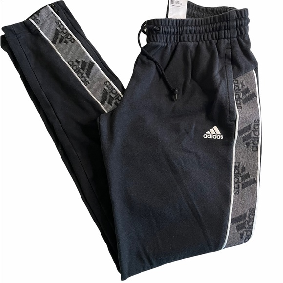 adidas Pants - Adidas women’s joggers/sweatpants sz Small